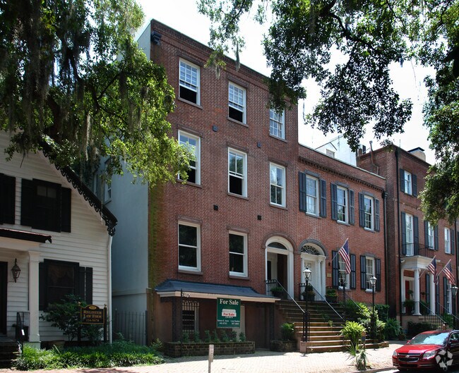 109 Oglethorpe Ave, Savannah, GA 31401 Apartments Savannah, GA