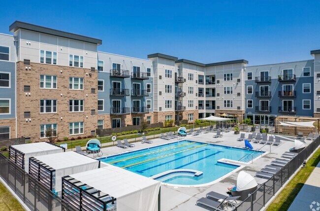 Foto del edificio - 28301 Torch Pky