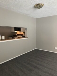 Foto del edificio - 1265 N Sterling Ave