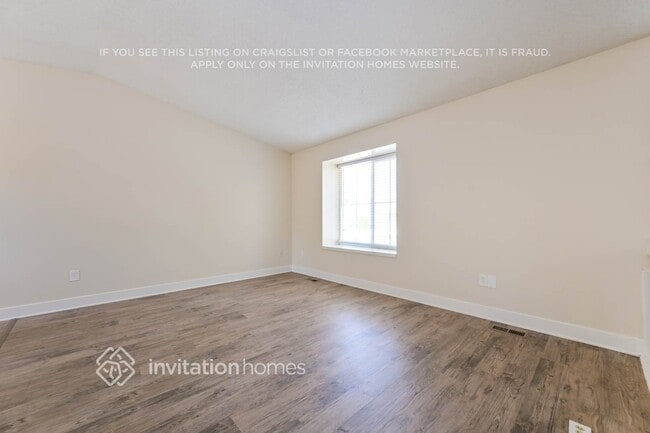 Building Photo - 19074 E Mansfield Dr