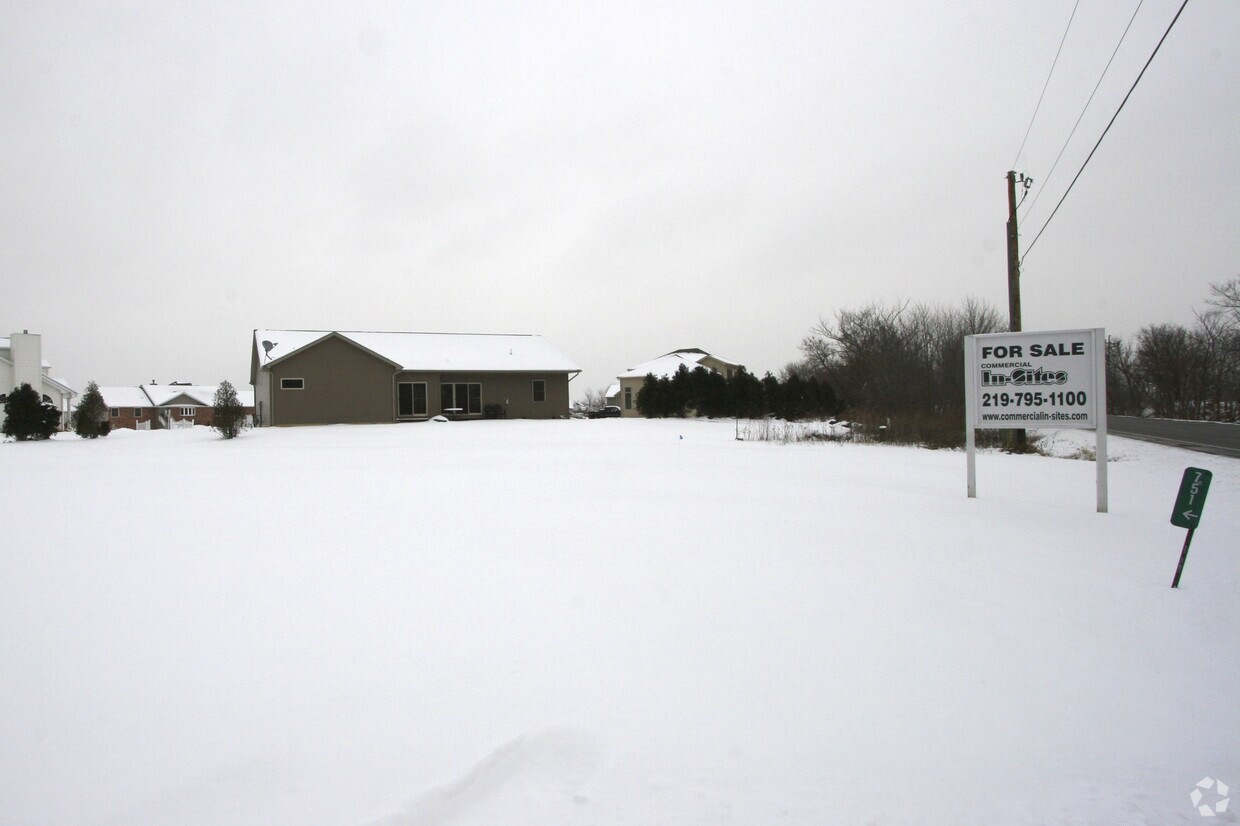 Building Photo - 751 W State Road 130