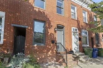 Building Photo - 2222 Essex St