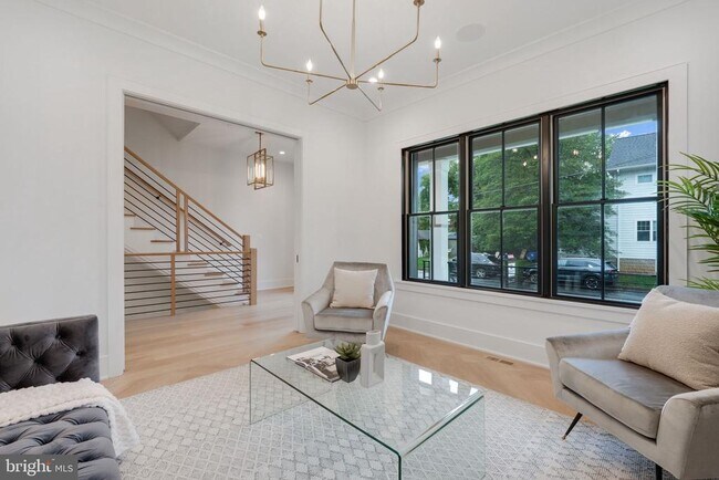 Foto del edificio - 3220 5th St N