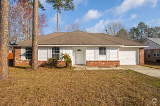 Building Photo - 4079 Groveland Rd