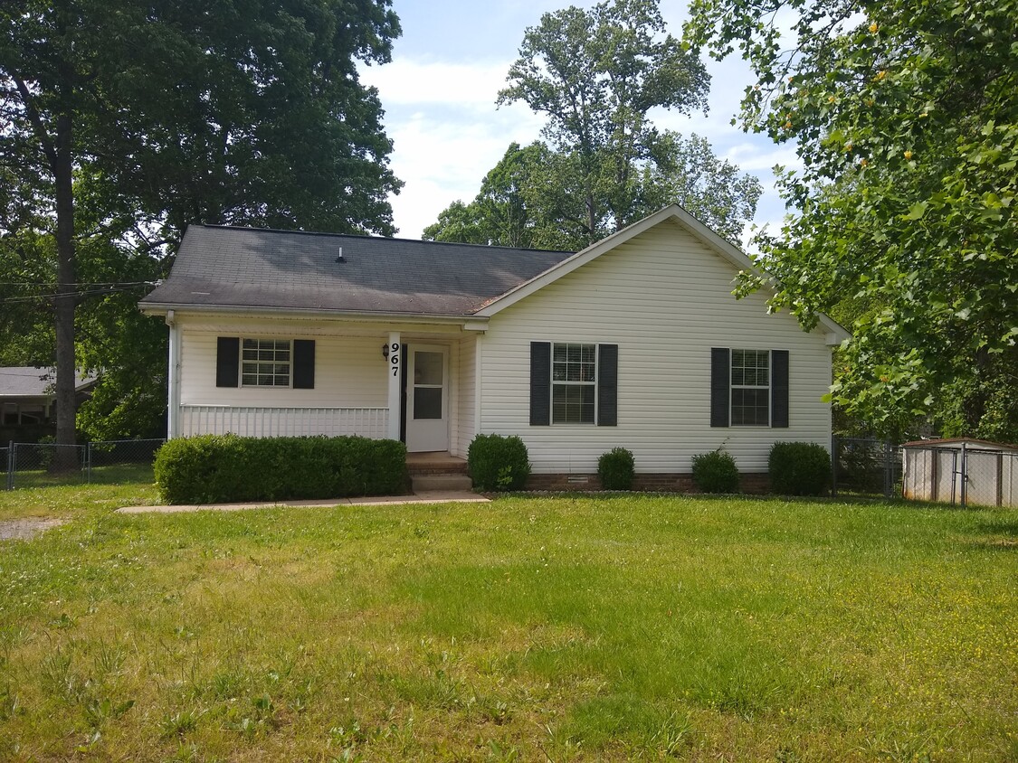 Front - 967 may Apple dr