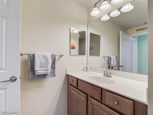 Building Photo - 17468 Old Harmony Dr