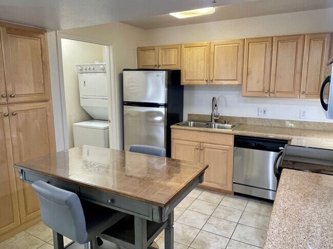 Foto del edificio - Sharp and Airy Ground Level 1 bedroom, 1 b...