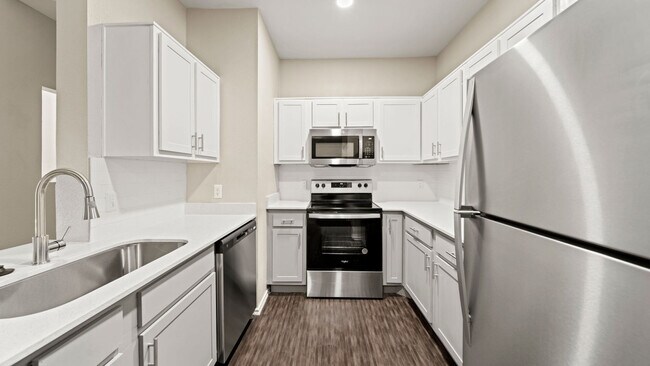 Foto del edificio - Ellie Apartments