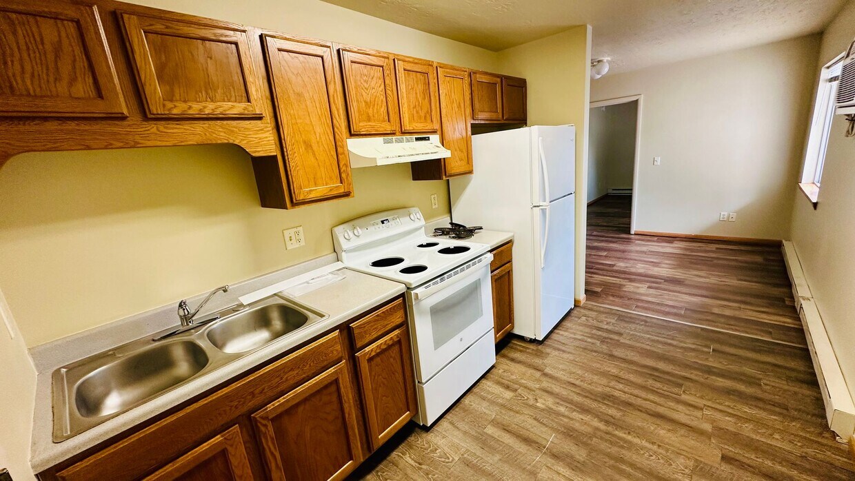 Primary Photo - Williams Ave Apartments