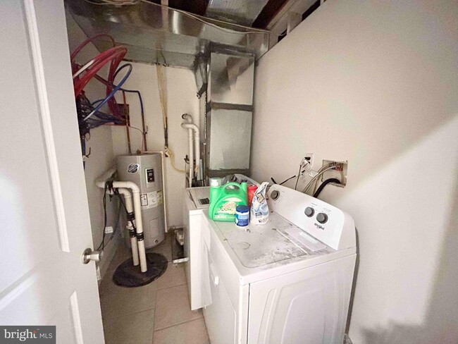 Building Photo - 849 N 19th St