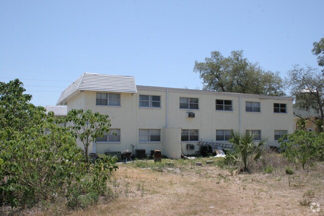Building Photo - 13130 N 20th St