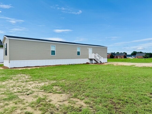 Building Photo - 123 Blissful Ct