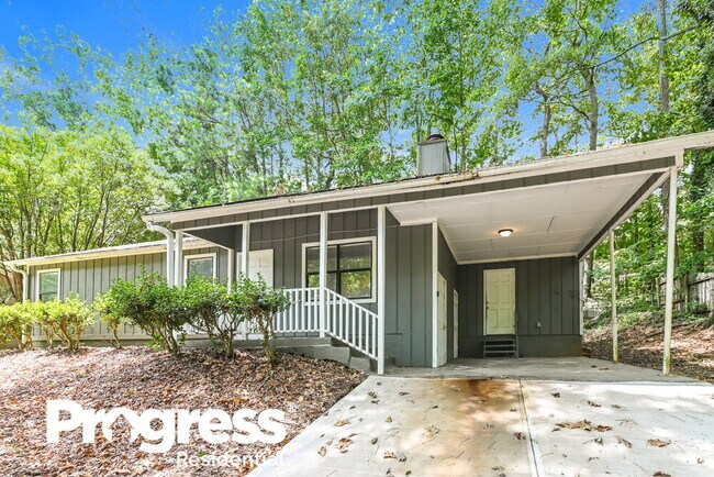 Foto del edificio - 5205 Birdlake Dr NW