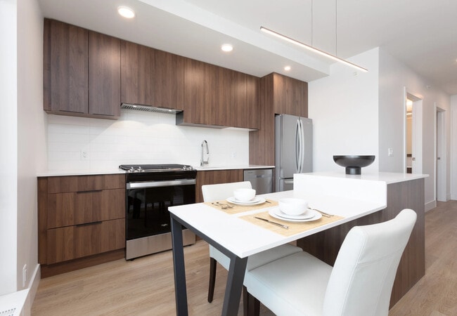 2BT2A-SE - Kitchen - UXBorough Living