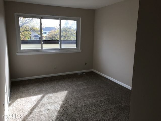 Foto del edificio - 1105 Netherton Ct