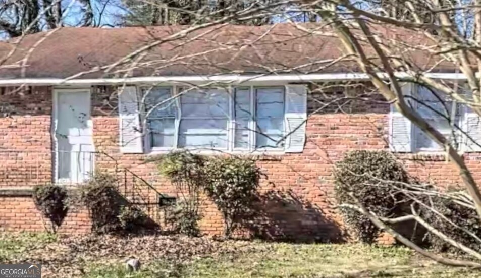 Foto principal - 4469 Meadow Dr