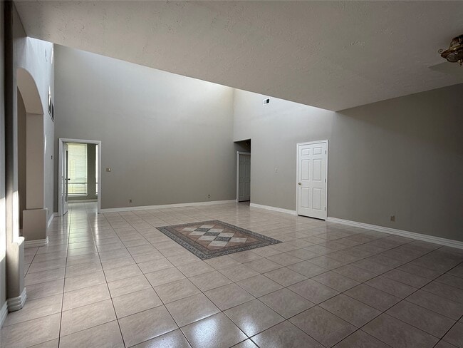 Building Photo - 11346 Old Telegraph Rd