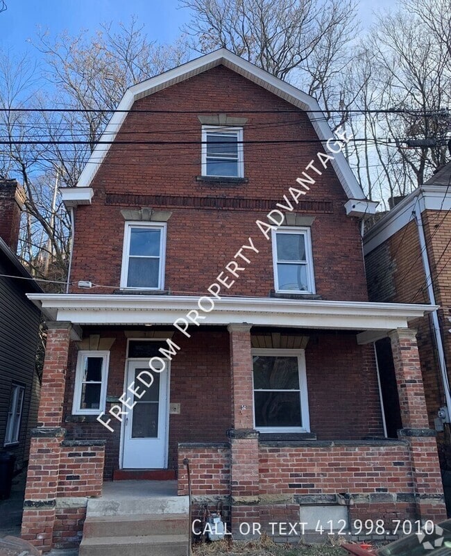 Building Photo - 429 Elk St