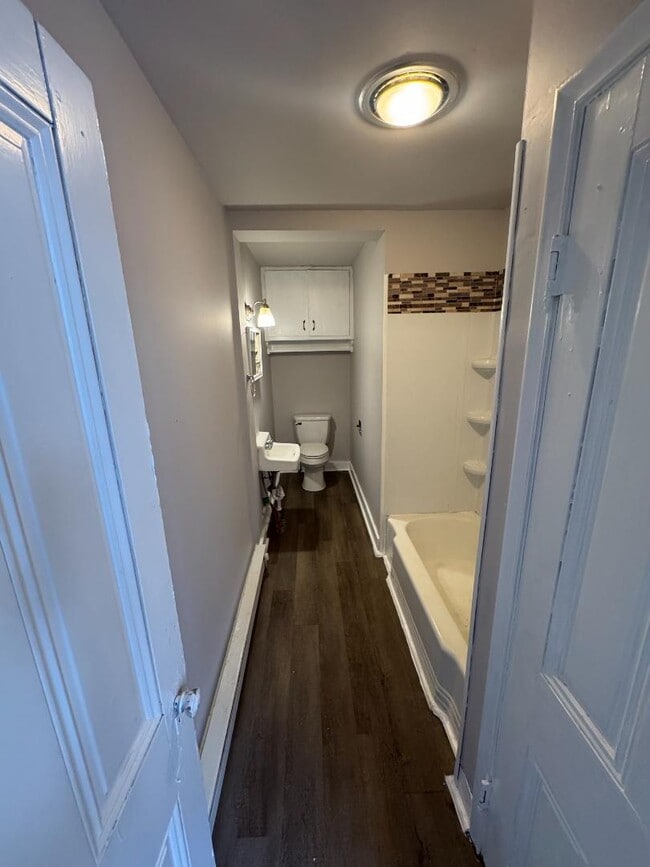 Foto del edificio - 727-729 W 4th St