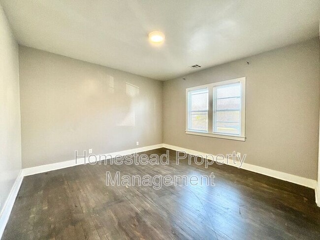 Foto del edificio - 3128 NW 16th St