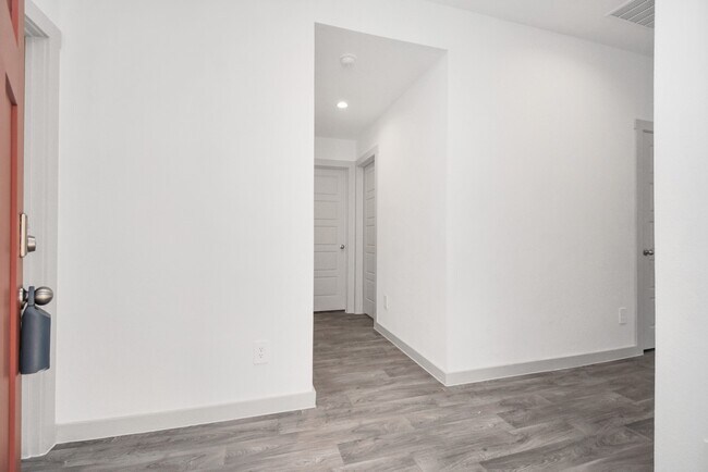 Foto del edificio - 12814 Heddington Grv Ln