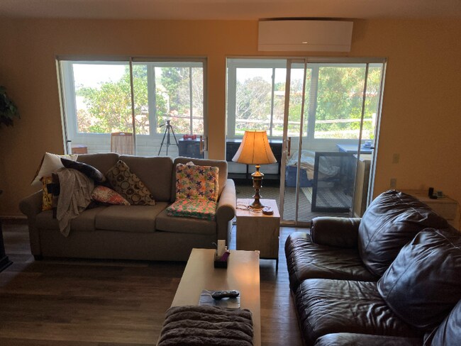 Foto del edificio - 3369 Punta Alta