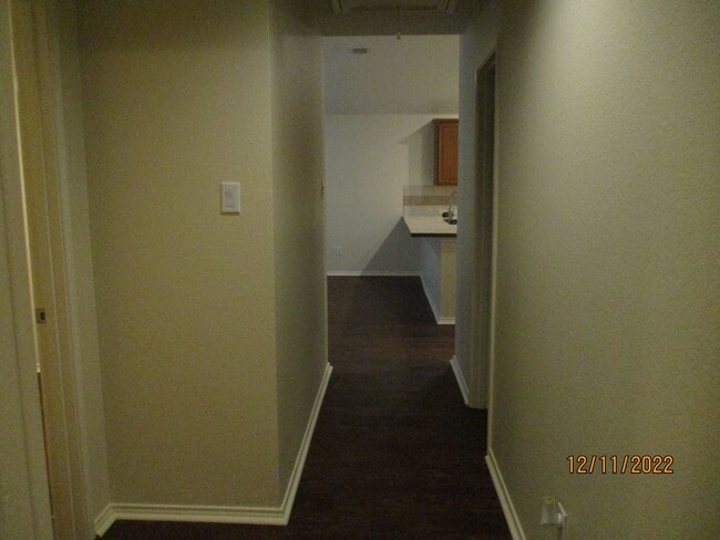 Foto del edificio - 5144 Waterview Ct