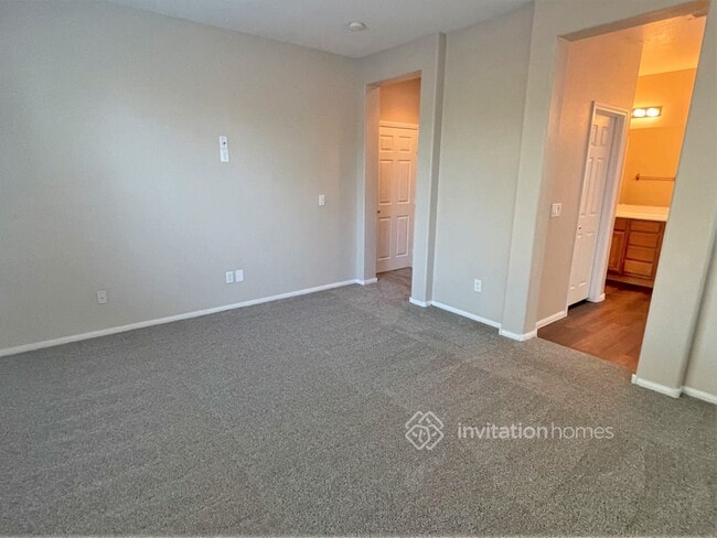 Building Photo - 7572 Coyote Cave Ave