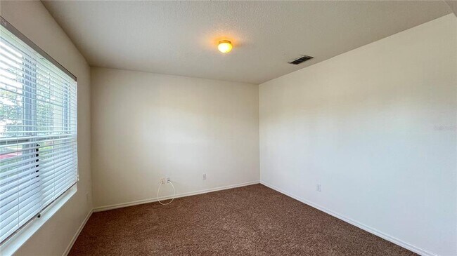 Foto del edificio - 16628 Broadford Ln