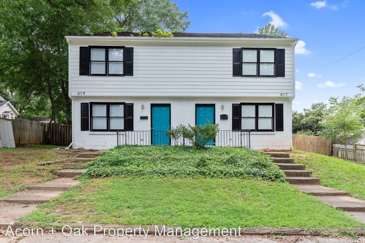 Primary Photo - 2 br, 1.5 bath House - 619 E Horne St.