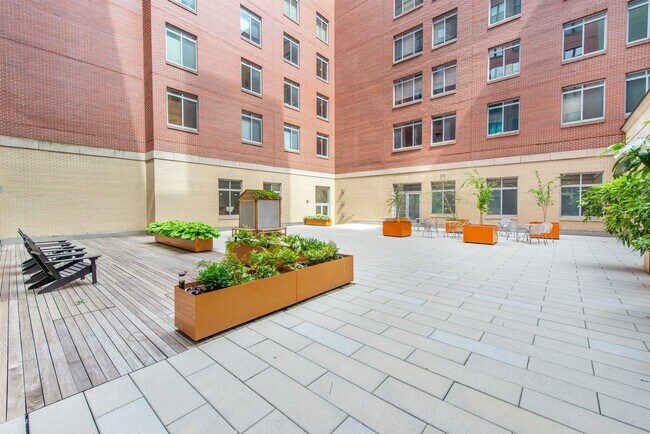 Foto del edificio - 232 Pavonia Ave