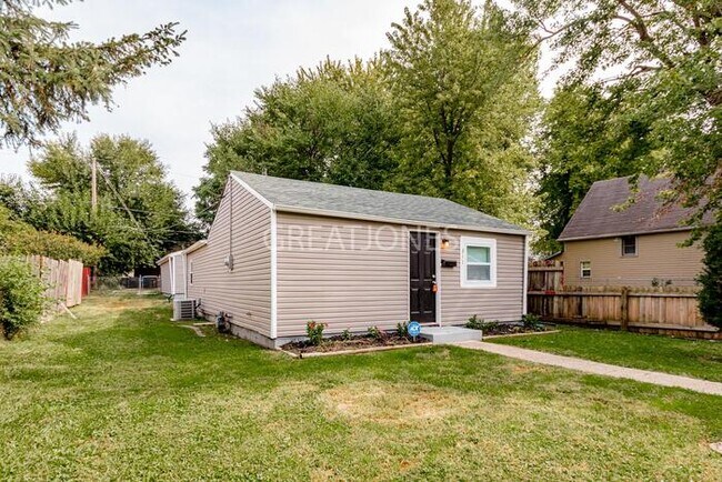 Building Photo - 311 Harlan St