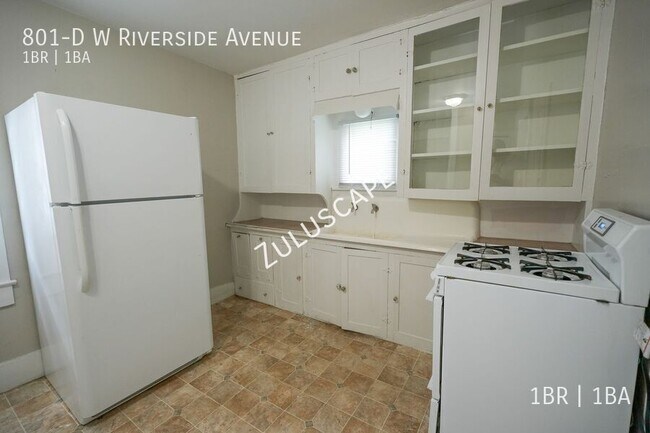 Foto del edificio - 801-D W Riverside Ave