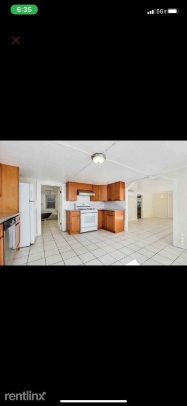 Building Photo - 2 br, 1 bath Apartment - 1910 3rd avenue