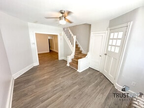 Building Photo - 217 Sulis St