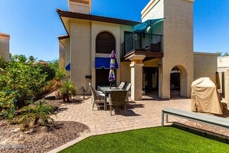 Building Photo - 4932 E Siesta Dr