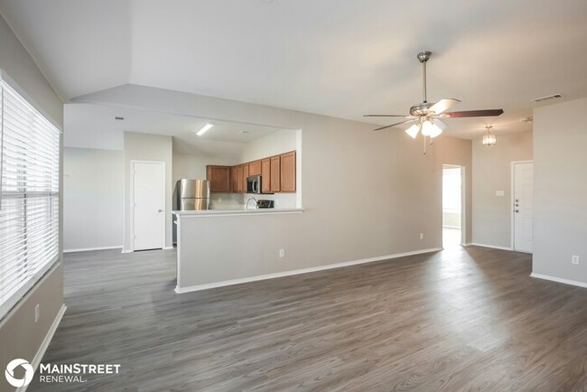 Building Photo - 143 Triumph Rd, Dallas, TX 75241
