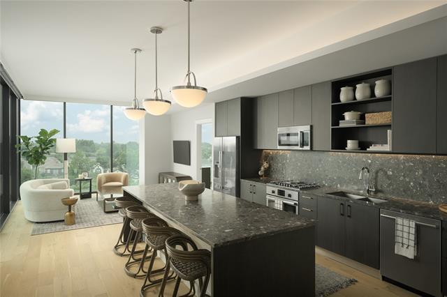Foto del edificio - 8119 Douglas Ave