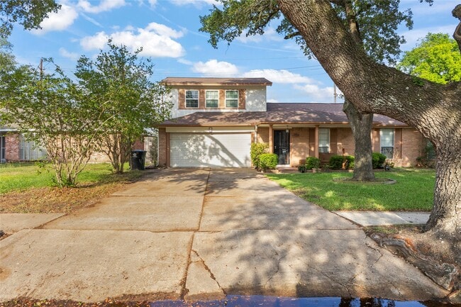 Building Photo - 10910 Vanderford Dr