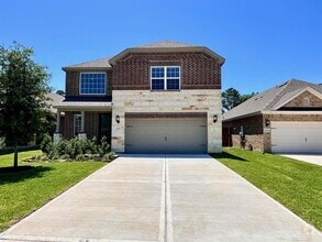 Building Photo - 6151 White Spruce Dr
