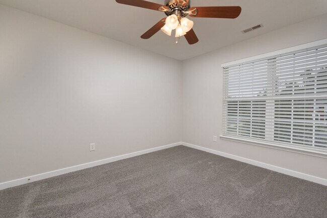 Foto del edificio - 4102 Pale Moon Ct