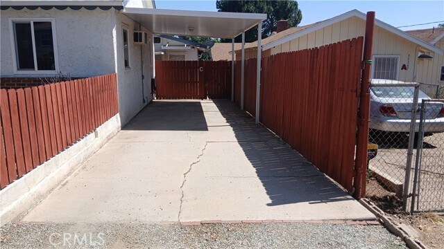 Primary Photo - 35259 Eureka Ave