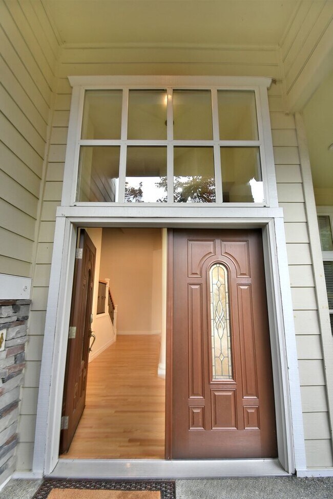 Building Photo - 4Bd/2.5Ba Bothell Home