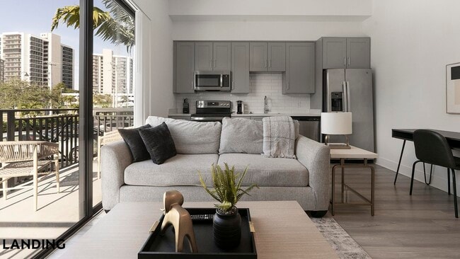 Building Photo - 2250 McGregor Blvd