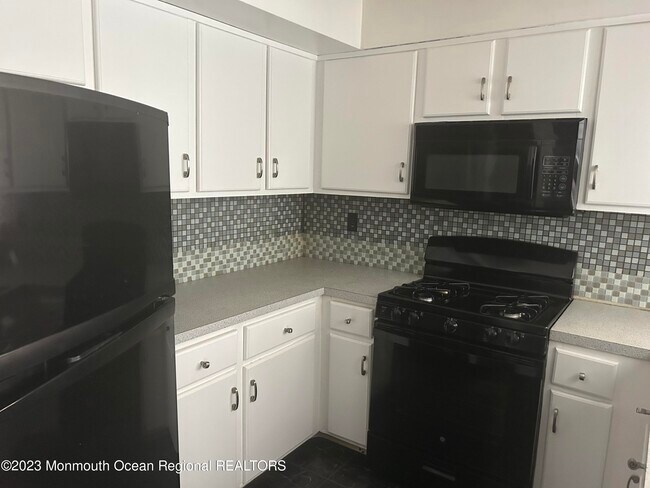Foto del edificio - 83 Brandywine Ct