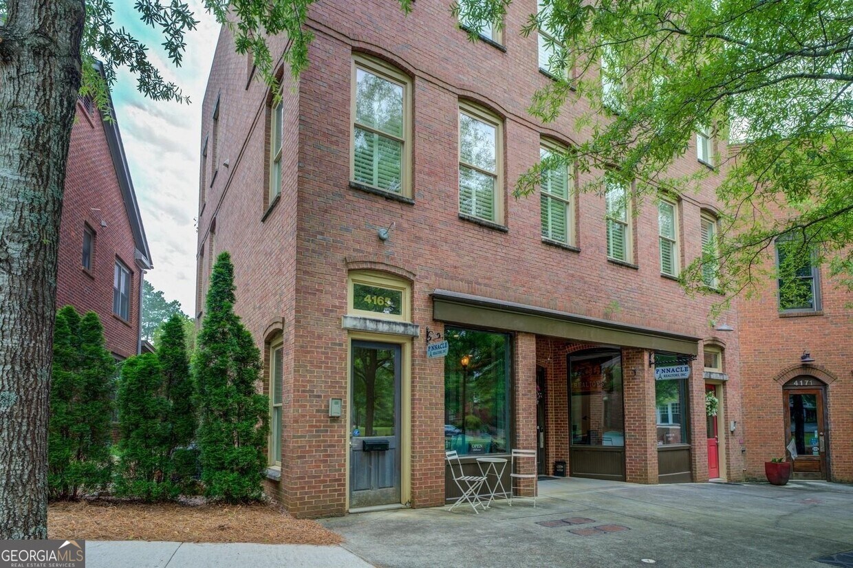 Foto principal - 4165 Raphael Street