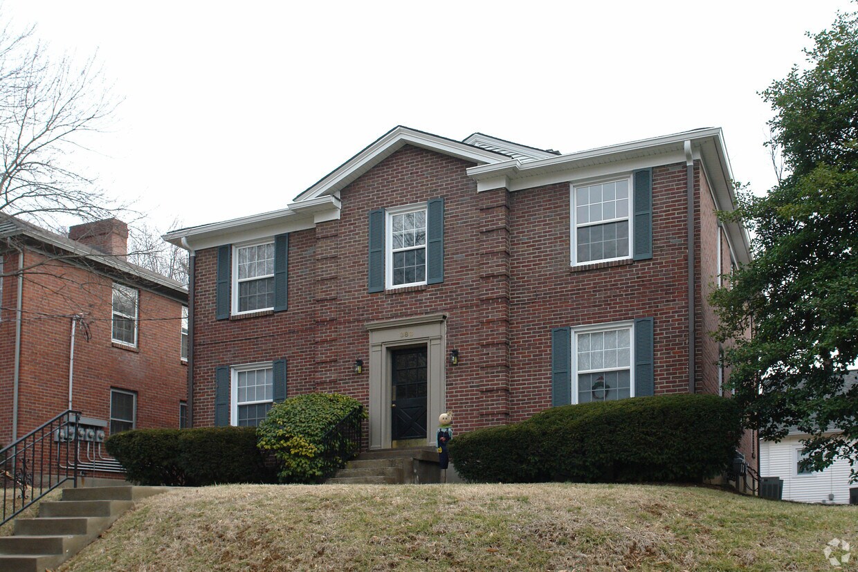 Primary Photo - 383 S Galt Ave