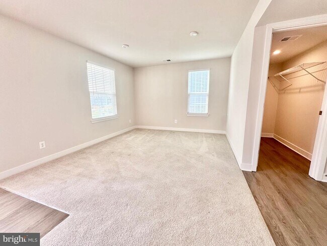 Foto del edificio - 547 Lewes Landing Rd