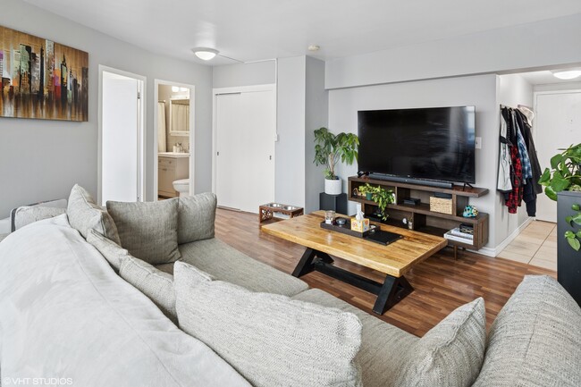 Foto del edificio - 1150 N Lake Shore Dr