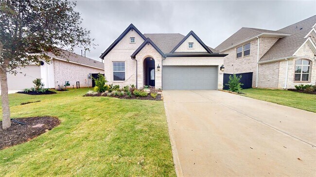 Building Photo - 122 Hazelnut Dr